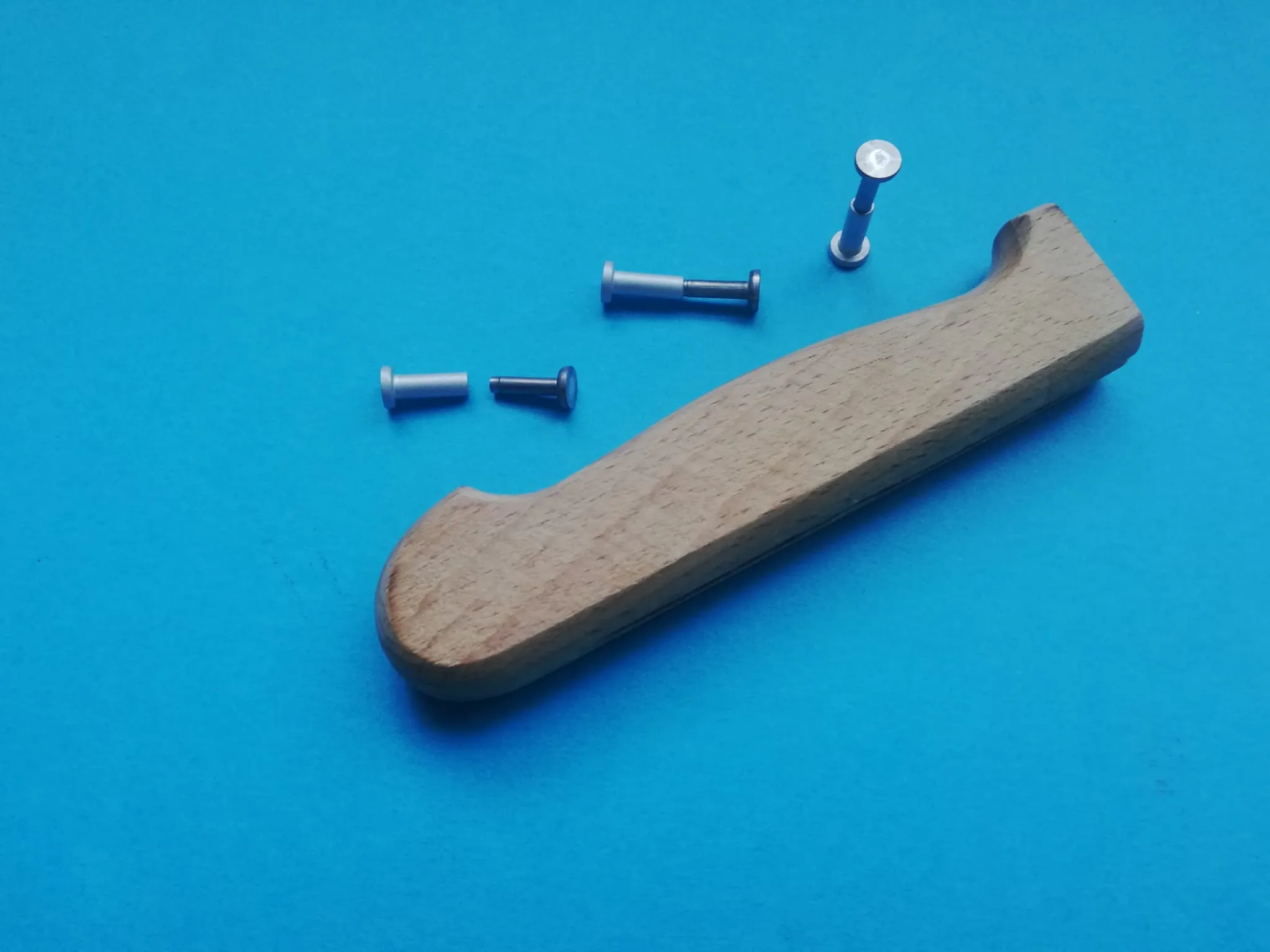 Manico di legno grezzo per coltello cucina