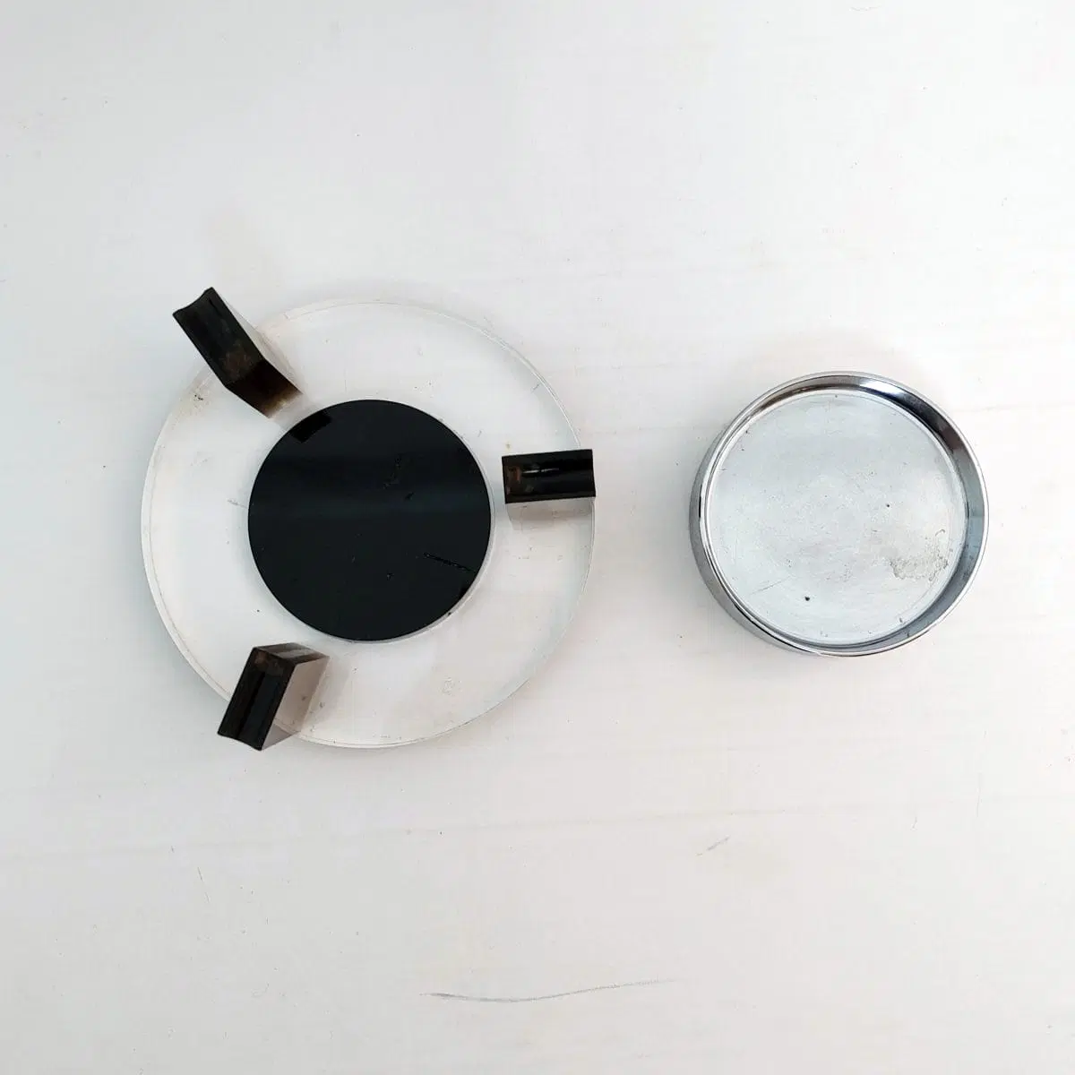 Posacenere sospeso magnetico vintage anni ’70 - immagine 4