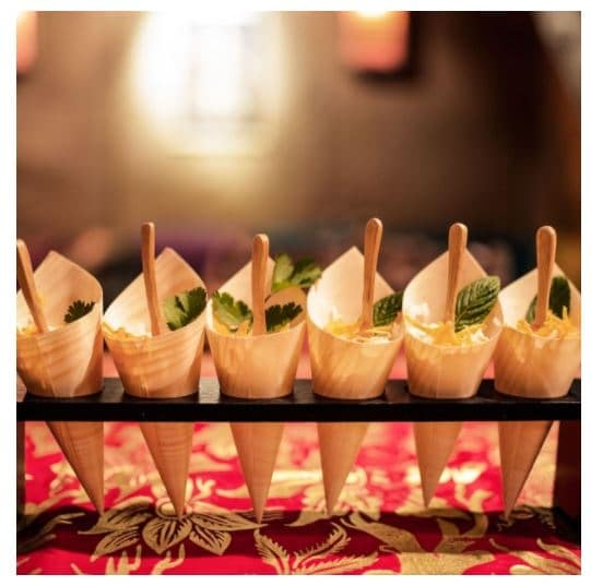 Confezione da 50 Coni Finger Food in Legno di Pino – Per Gustosi Antipasti Croccanti - immagine 6