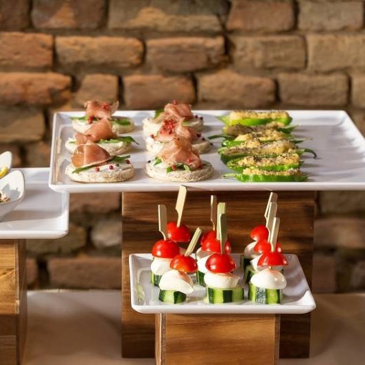 Vassoio rettangolare in melamina con bordi, vassoio bianco senza manici varie misure, vassoio da portata per ristoranti e bar - immagine 6